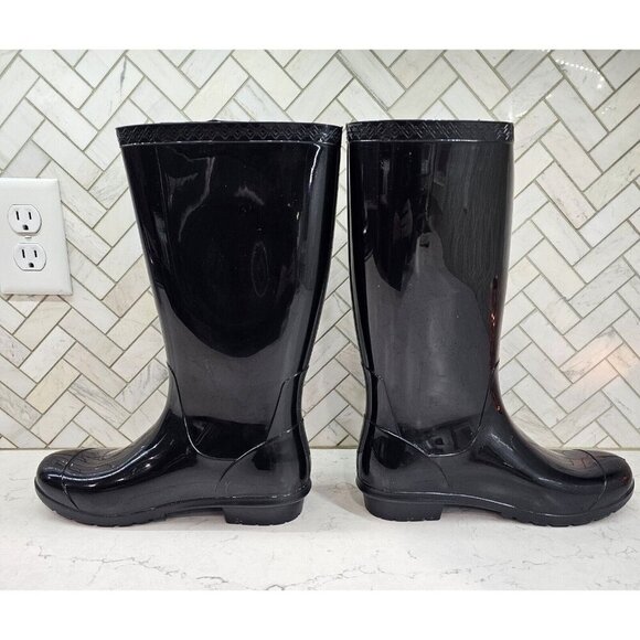 Ugg Women's Glossy Black Rain Boot Size 8 With Box Waterproof Midcalf - Picture 5 of 13